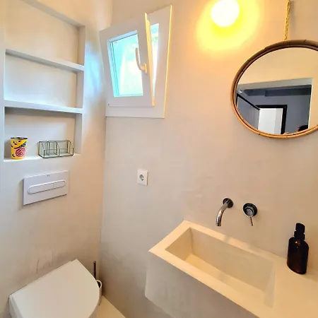 Exclusiva Frente Al Mar Con Jardin Y Piscina