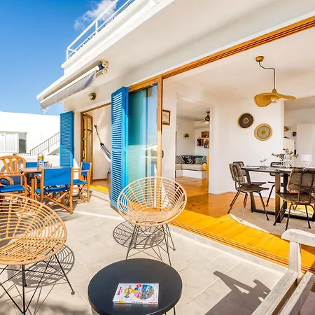 Exclusiva Frente Al Mar Con Jardin Y Piscina *