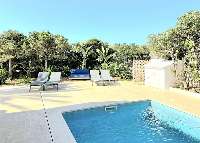 Exclusiva Frente Al Mar Con Jardin Y Piscina *