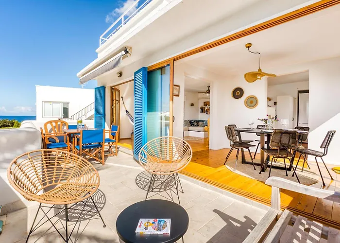 Exclusiva Frente Al Mar Con Jardin Y Piscina *