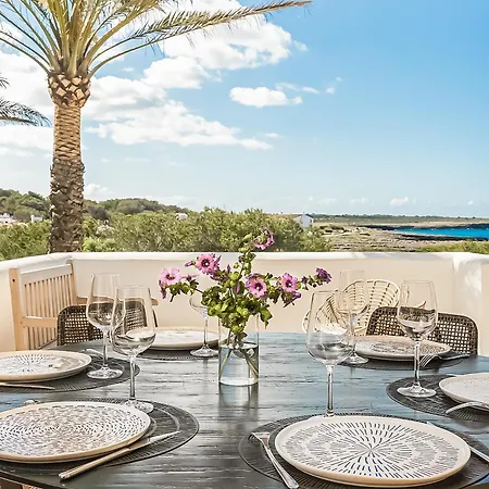 Villa Exclusiva Frente Al Mar Con Jardin Y Piscina Cala Blanca (Menorca)