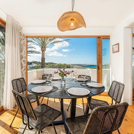 Exclusiva Frente Al Mar Con Jardin Y Piscina