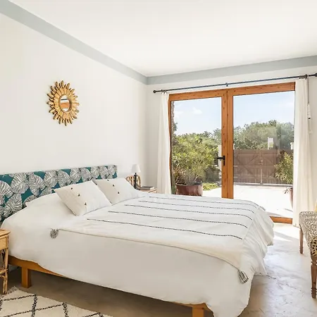 Exclusiva Frente Al Mar Con Jardin Y Piscina Villa Cala Blanca (Menorca)