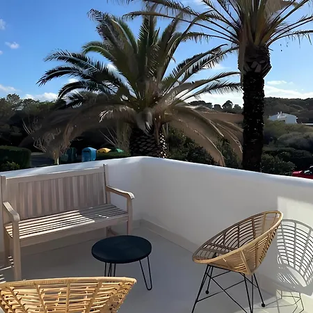 Exclusiva Frente Al Mar Con Jardin Y Piscina Вилла