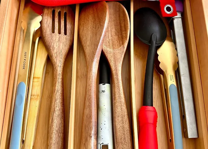 Exclusiva Frente Al Mar Con Jardin Y Piscina Villa *